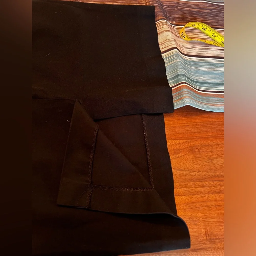 Banana Republic Black Stretch High Waisted Pencil Skirt With Pockets size 8 - Picture 3 of 7